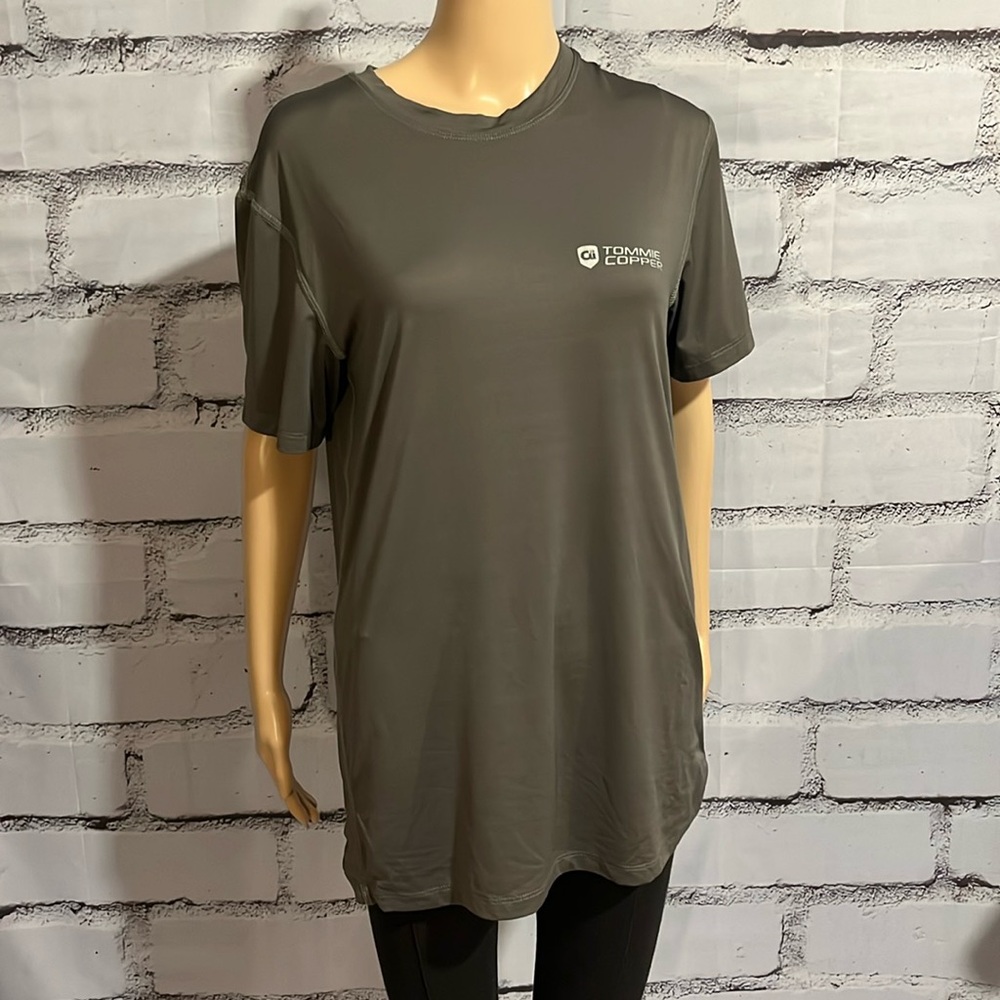 Tommy Copper Shirt Size  XXL